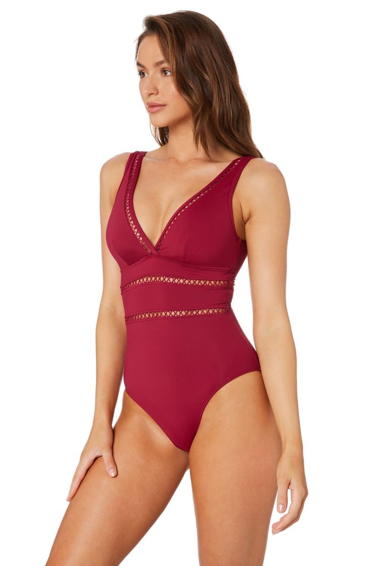 Janet Womens Lattice Plunge One Piece Swimsuit Red