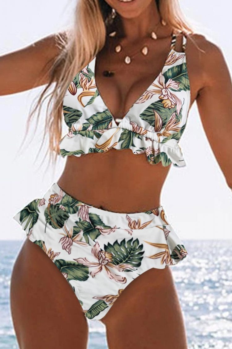 Karan Women Green Floral Print Ruffles High-waisted Bikini Set