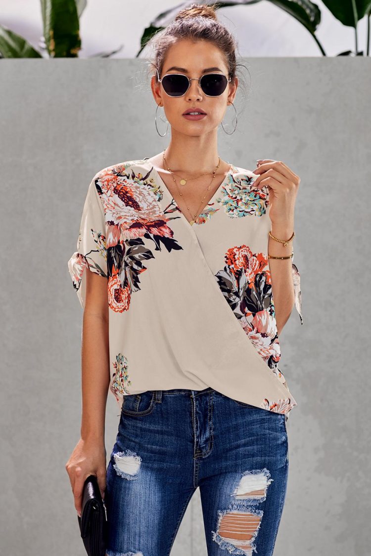 Agatha Womens Floral Twist Top Apricot