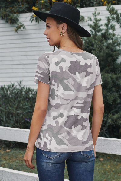 Agnes Women Camouflage Print Short Sleeve Tee Gray