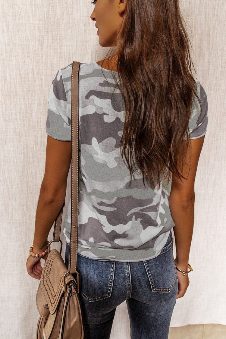 Agnes Women Camouflage Print Short Sleeve Tee Gray