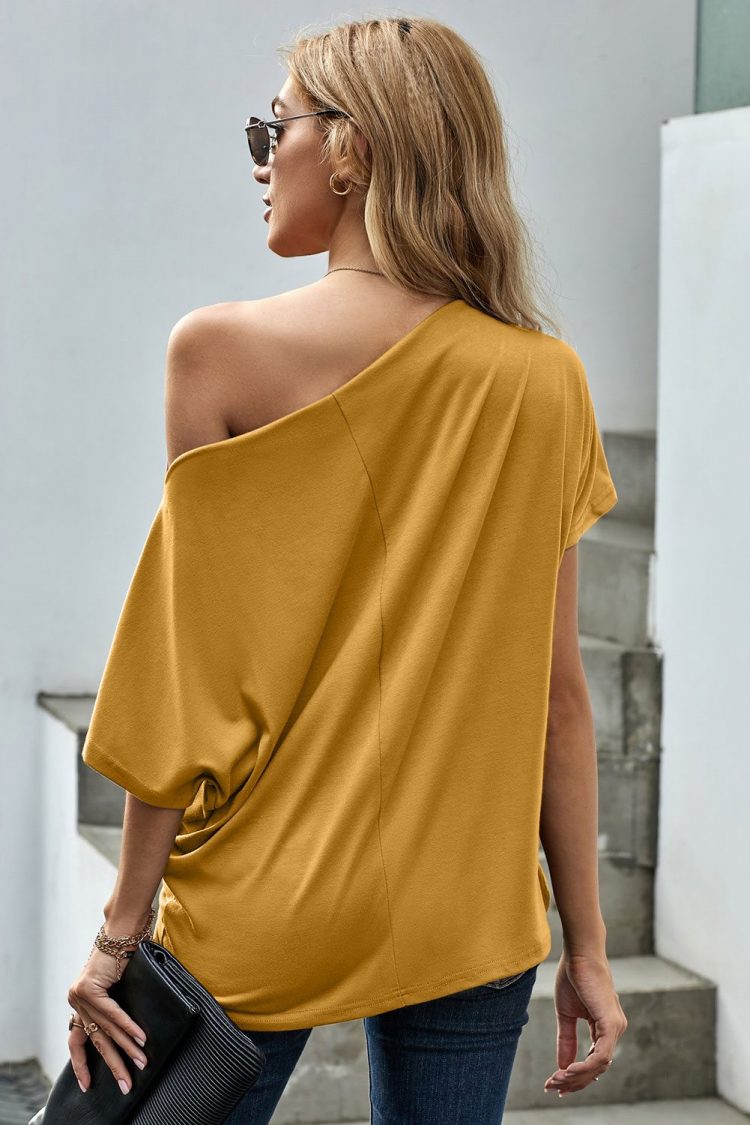 Victoria Womens Off-The-Shoulder Slash Neck Casual Loose Fitting Top Yellow