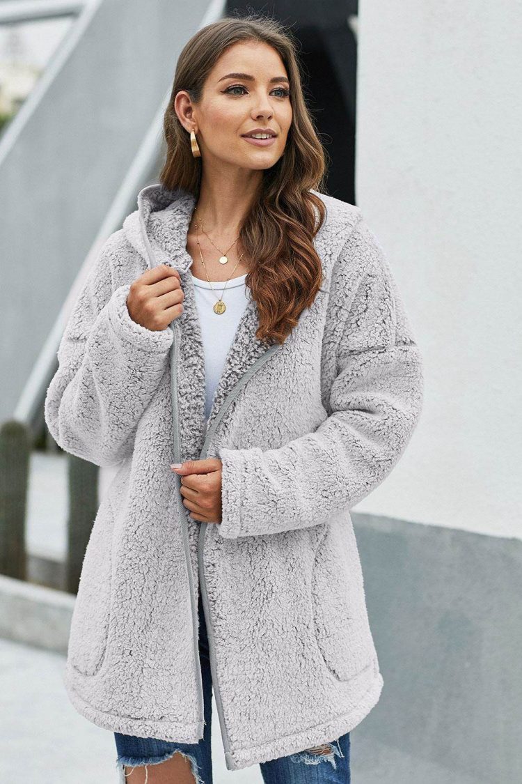 Noya Women's Leave Them Waiting Light Gray Wubby Coat