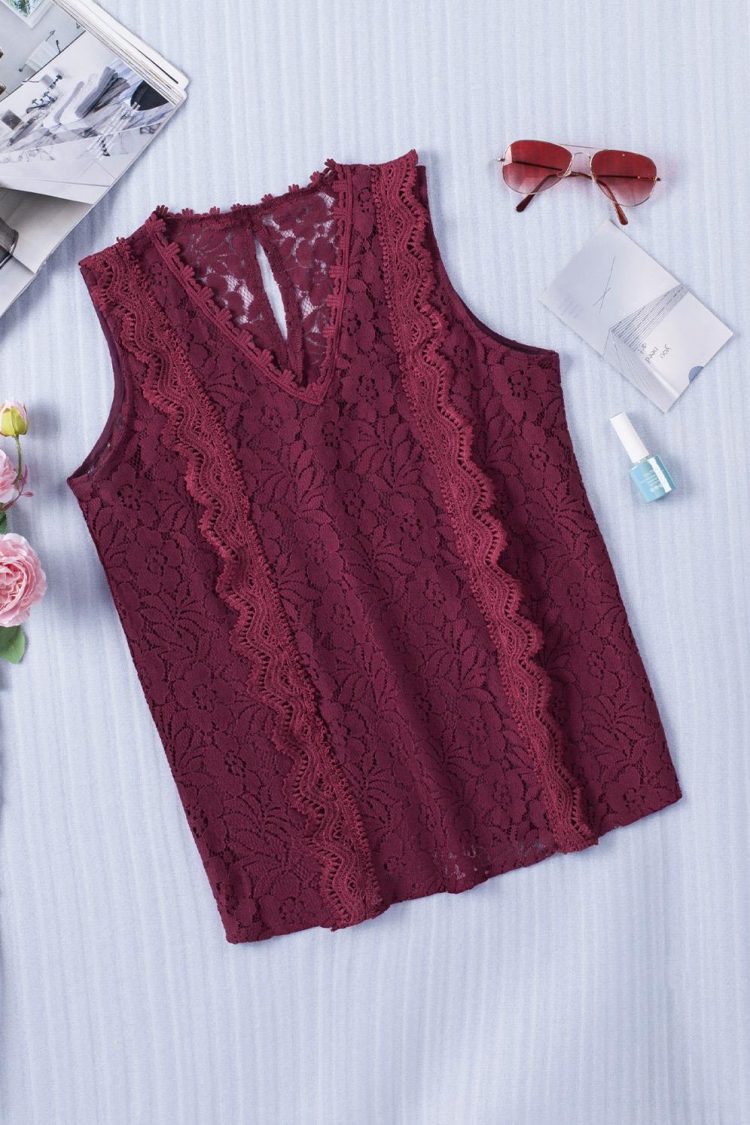 Queenie Women's Lace V Neck Tank Top Wine Red